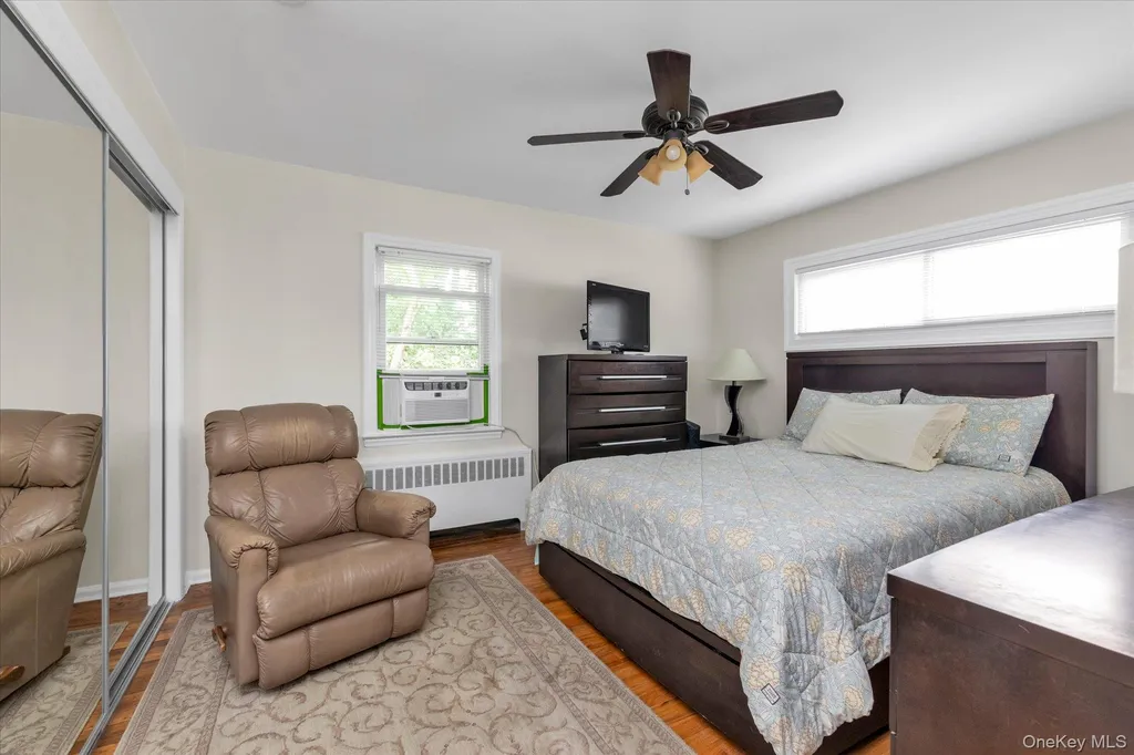 60 Oceanview Avenue Valley Stream NY 11581