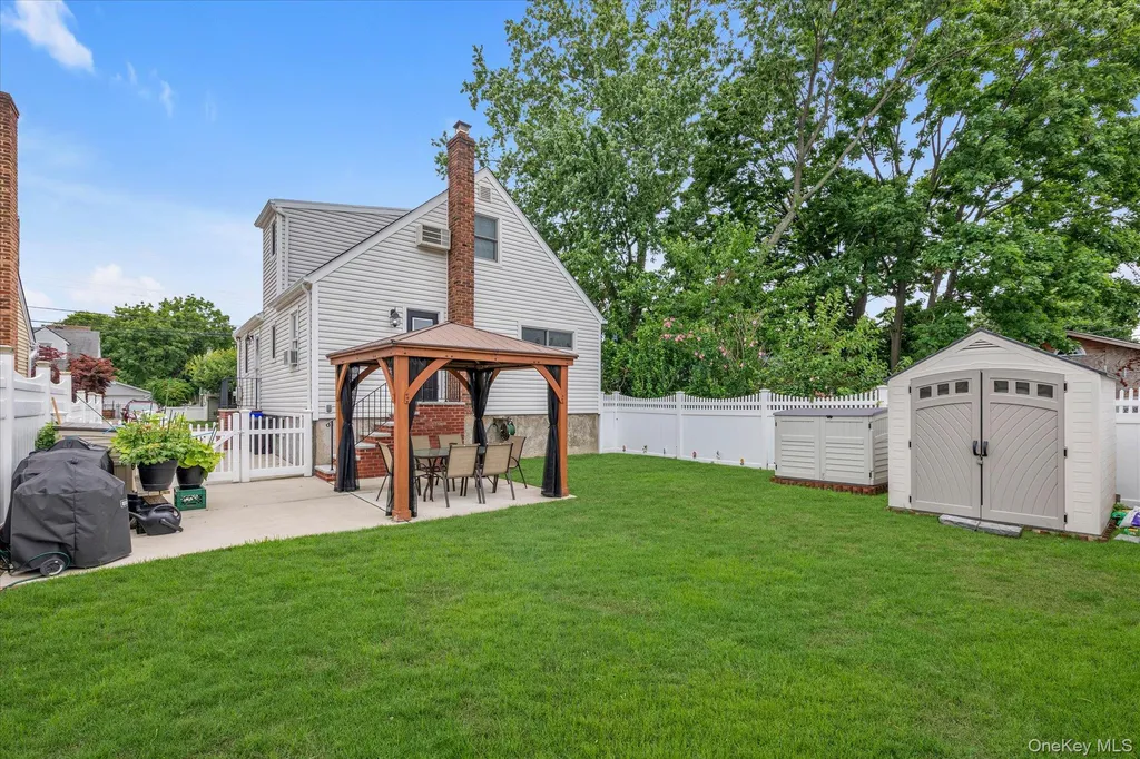 60 Oceanview Avenue Valley Stream NY 11581