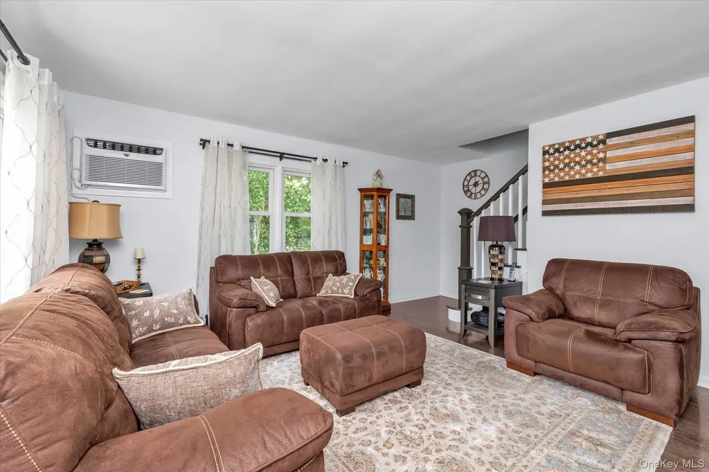 60 Oceanview Avenue Valley Stream NY 11581