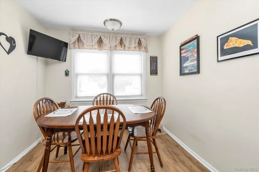 60 Oceanview Avenue Valley Stream NY 11581