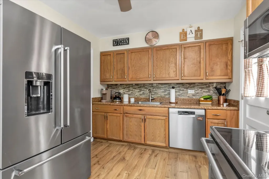 60 Oceanview Avenue Valley Stream NY 11581