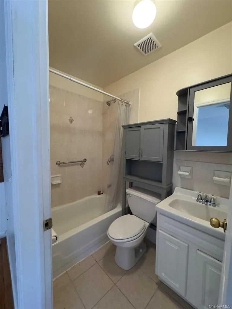 234A Hosmer Avenue Bronx NY 10465