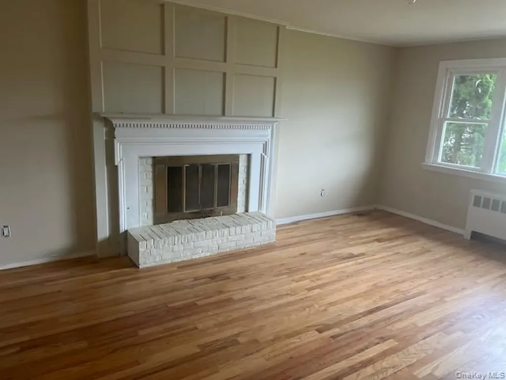508 Secatogue Avenue Farmingdale NY 11735