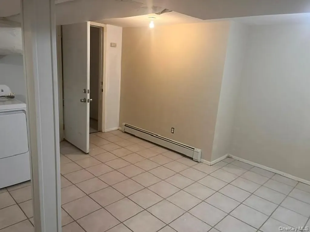 508 Secatogue Avenue Farmingdale NY 11735