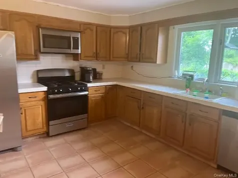 508 Secatogue Avenue Farmingdale NY 11735