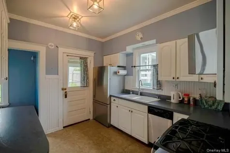 957 Columbia Street Hudson NY 12534