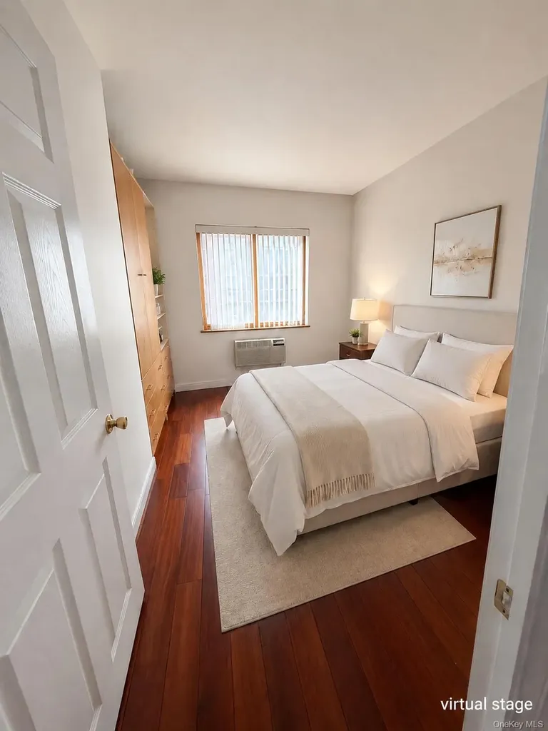 13347 Sanford Avenue Flushing NY 11355