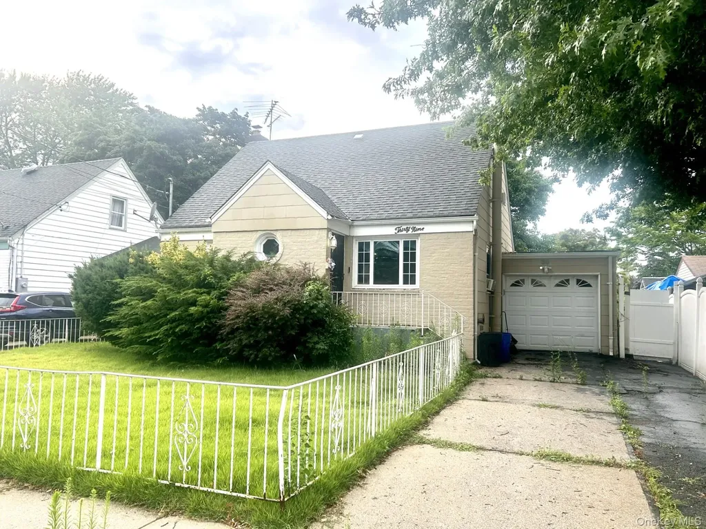 39 Harold Avenue Hempstead NY 11550
