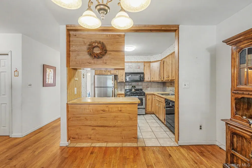 4703 30th Avenue Astoria NY 11103