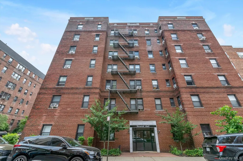 96-11 65 Road Rego Park NY 11374