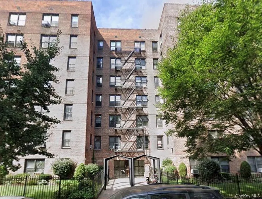 Flushing NY 11358