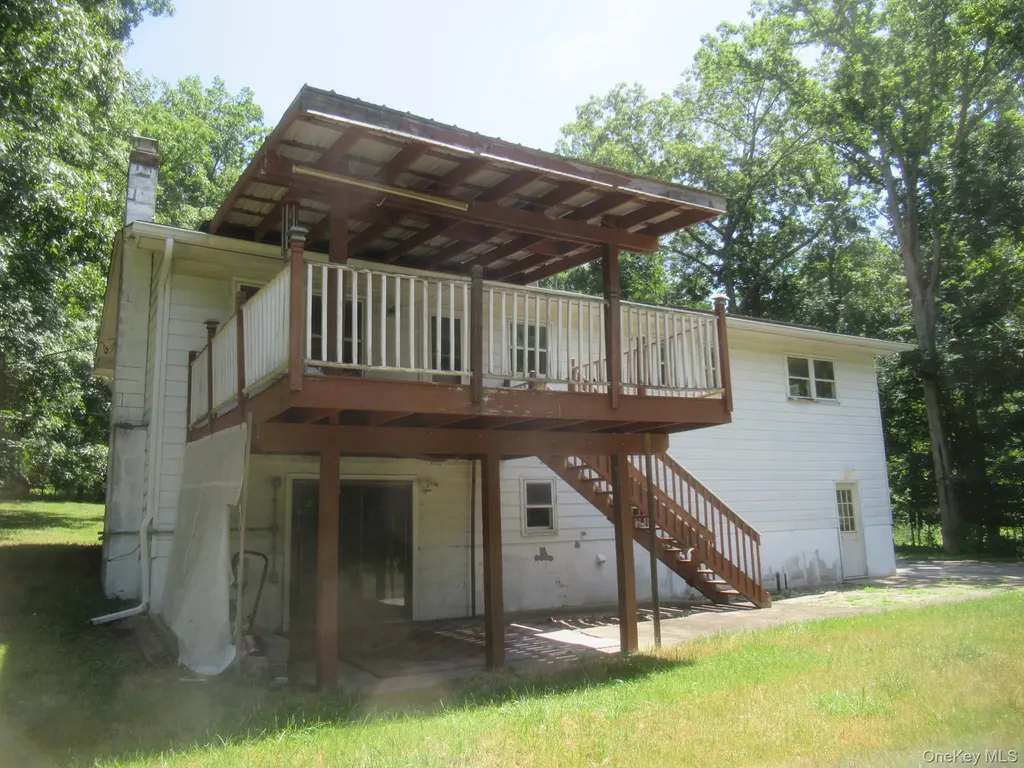 17 Jack And Jill Road Poughquag NY 12570