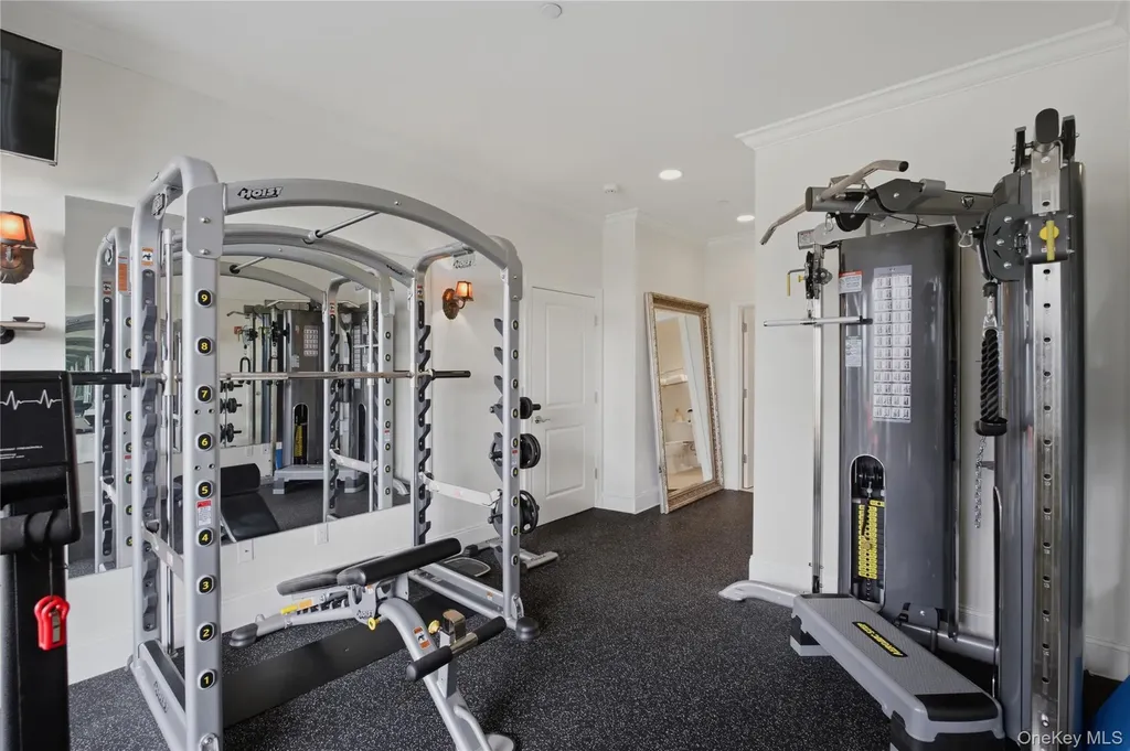 16 Rivers Edge Drive Tarrytown NY 10591