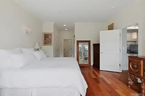 16 Rivers Edge Drive Tarrytown NY 10591