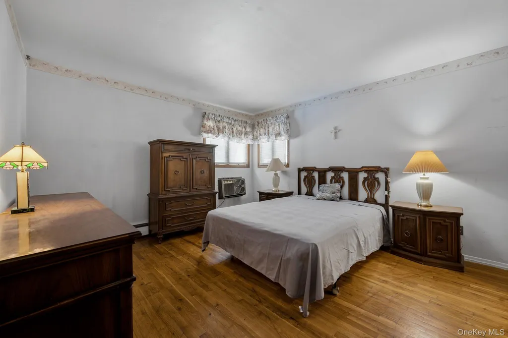10 Arcadia Drive Dix Hills NY 11746