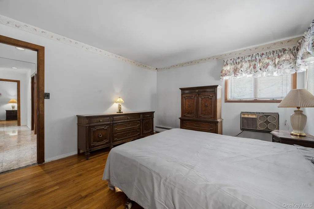 10 Arcadia Drive Dix Hills NY 11746