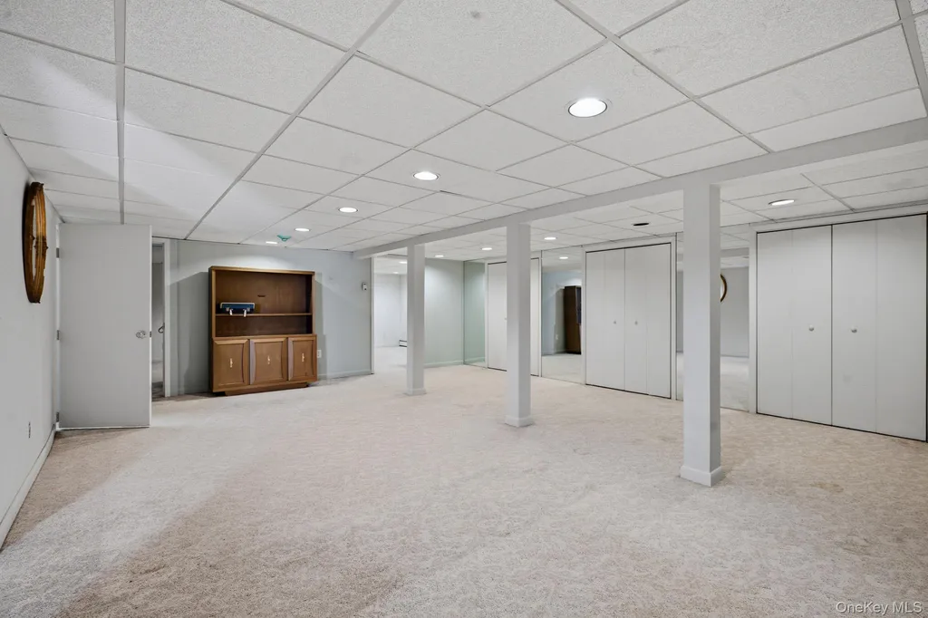 10 Arcadia Drive Dix Hills NY 11746