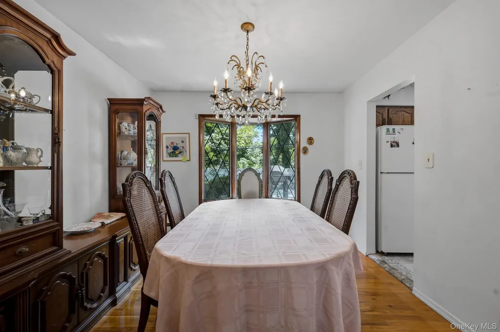 10 Arcadia Drive Dix Hills NY 11746
