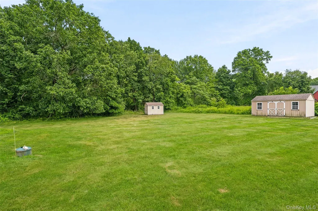 84 Pin Oak Drive New Windsor NY 12553