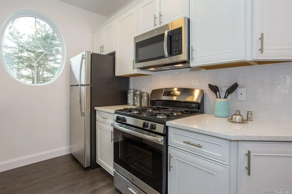 1046 New York Avenue Huntington Station NY 11746
