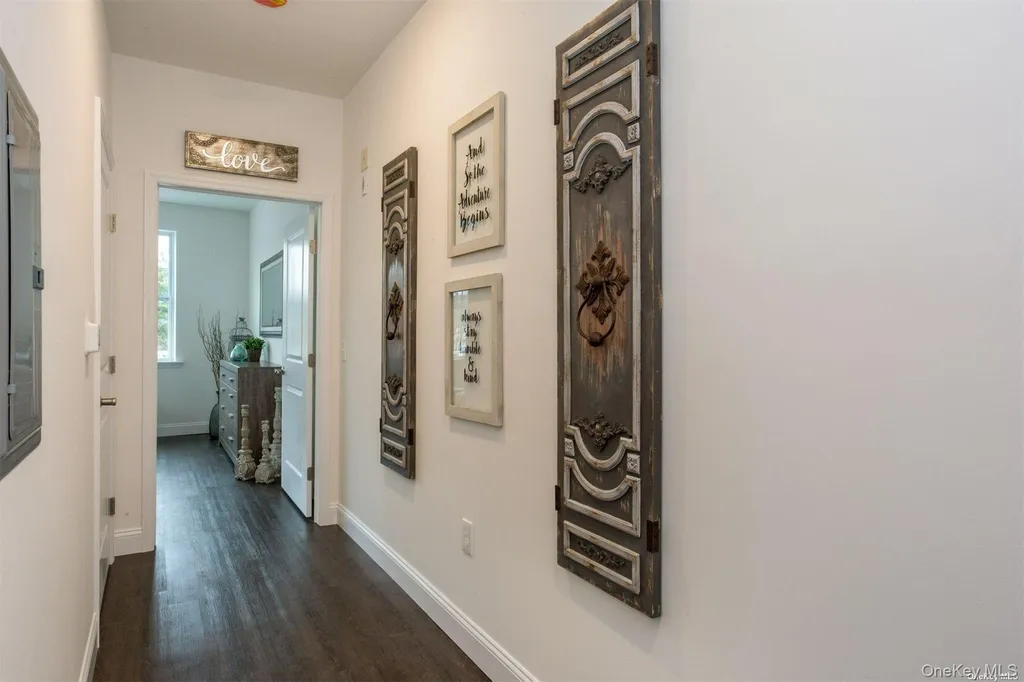 1046 New York Avenue Huntington Station NY 11746