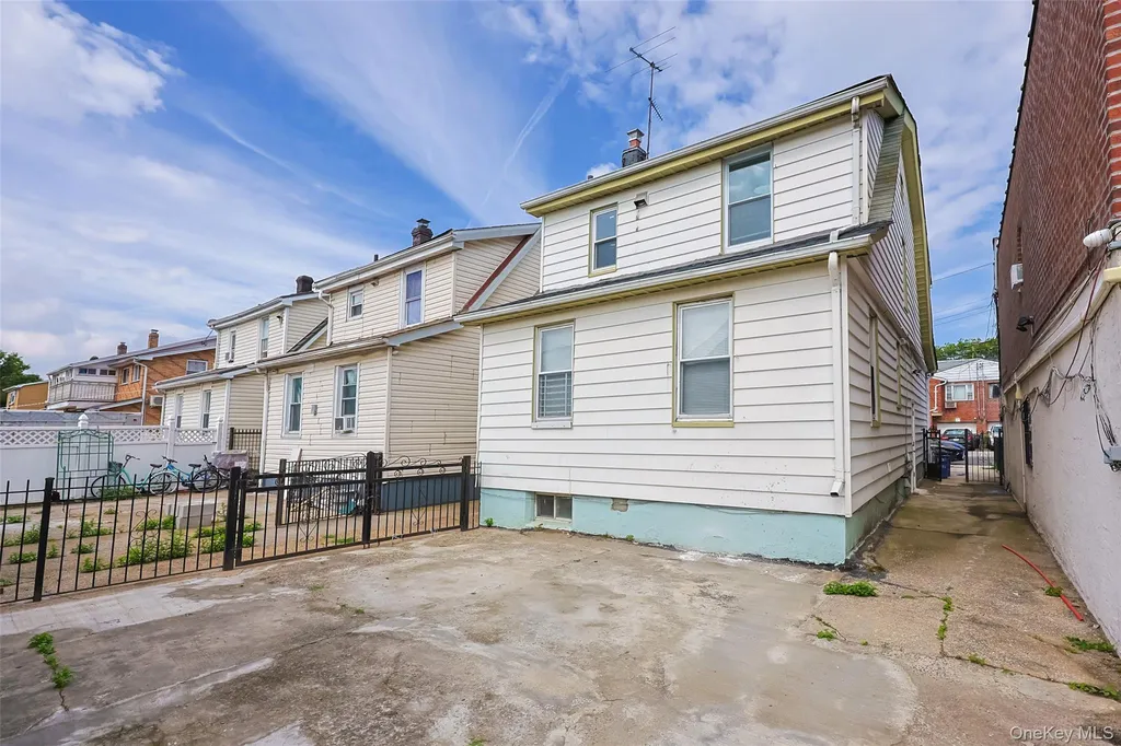 5413 152nd Street Flushing NY 11355