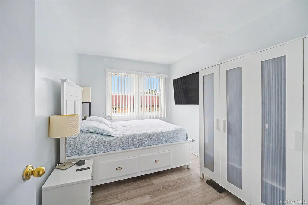 47-28 Parsons Boulevard Flushing NY 11355