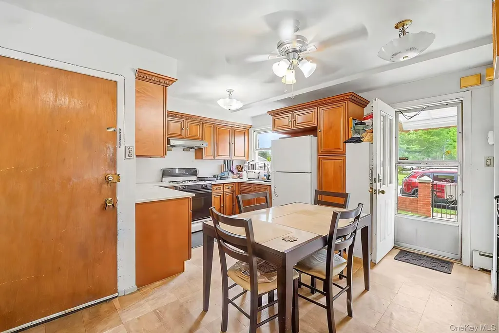 47-28 Parsons Boulevard Flushing NY 11355
