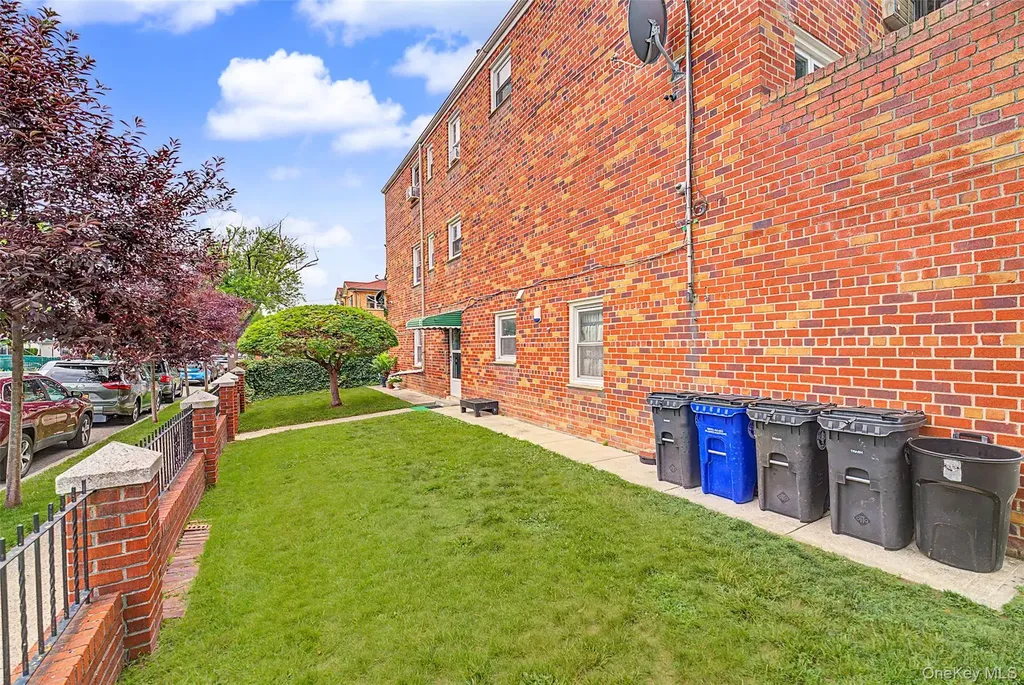 47-28 Parsons Boulevard Flushing NY 11355