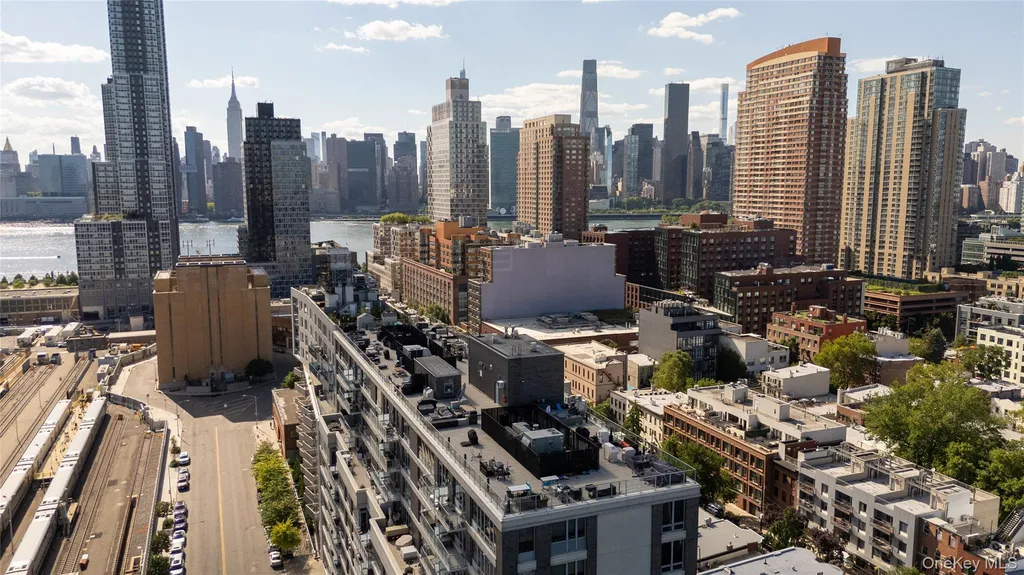 5-49 Borden Avenue Long Island City NY 11101