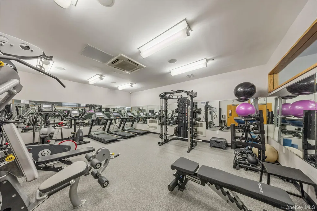 5-49 Borden Avenue Long Island City NY 11101