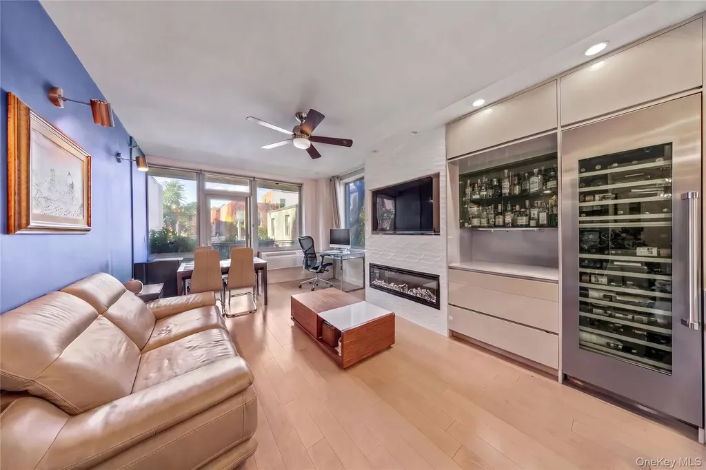 5-49 Borden Avenue Long Island City NY 11101