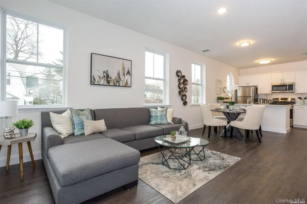 1046 New York Avenue Huntington Station NY 11746