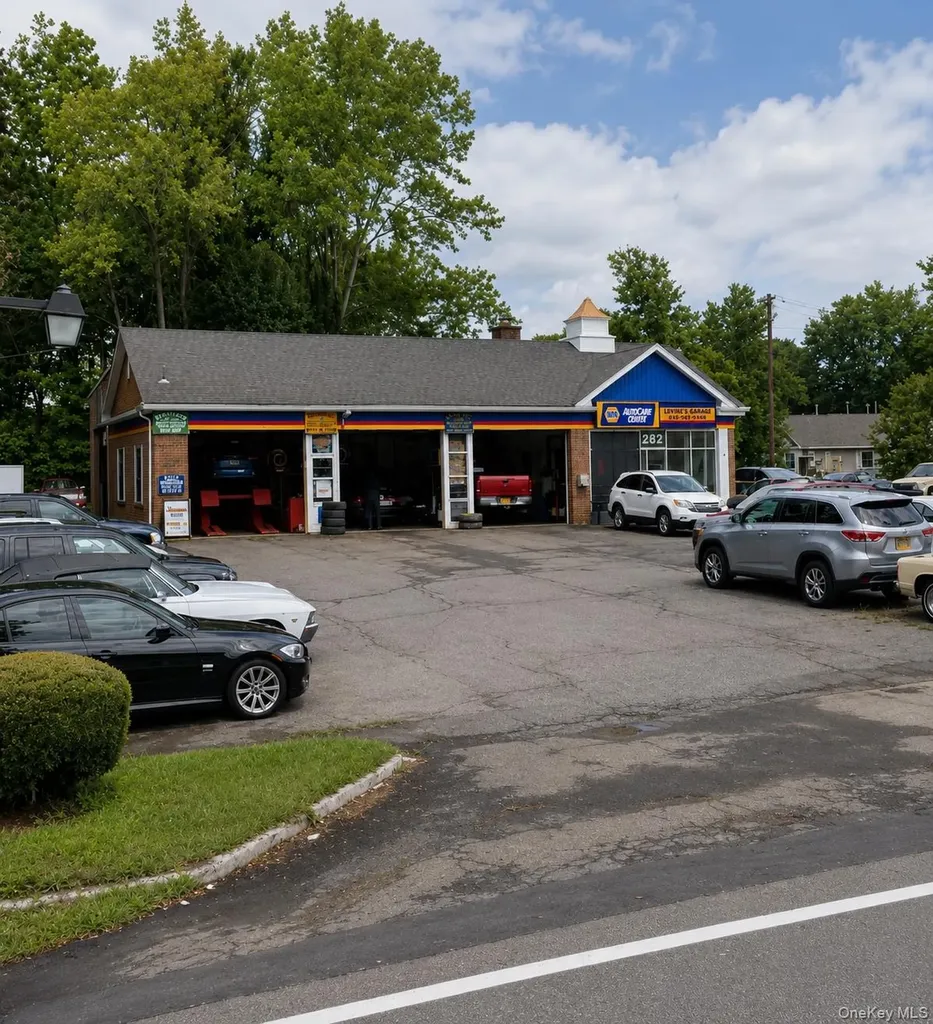262 Quassaick Avenue New Windsor NY 12553