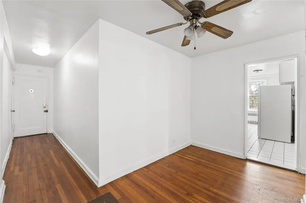 140-18 Burden Crescent Briarwood NY 11435
