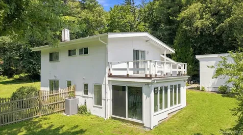 54 Holbrook Road Briarcliff Manor NY 10510