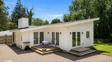 54 Holbrook Road Briarcliff Manor NY 10510