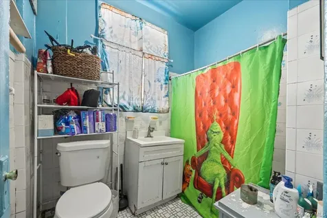32 S 8th Avenue Mount Vernon NY 10550