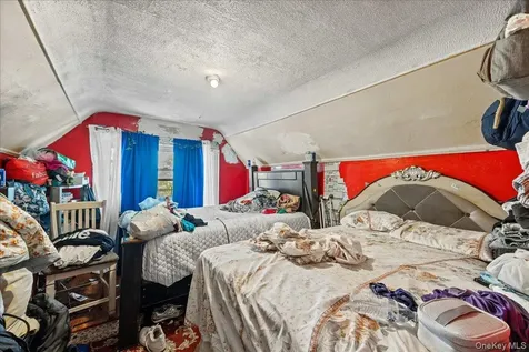 32 S 8th Avenue Mount Vernon NY 10550