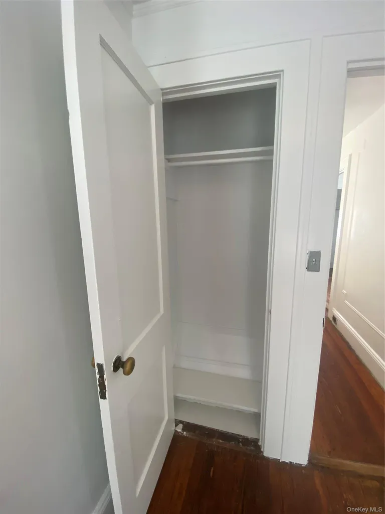 4342 Bruner Avenue Bronx NY 10466