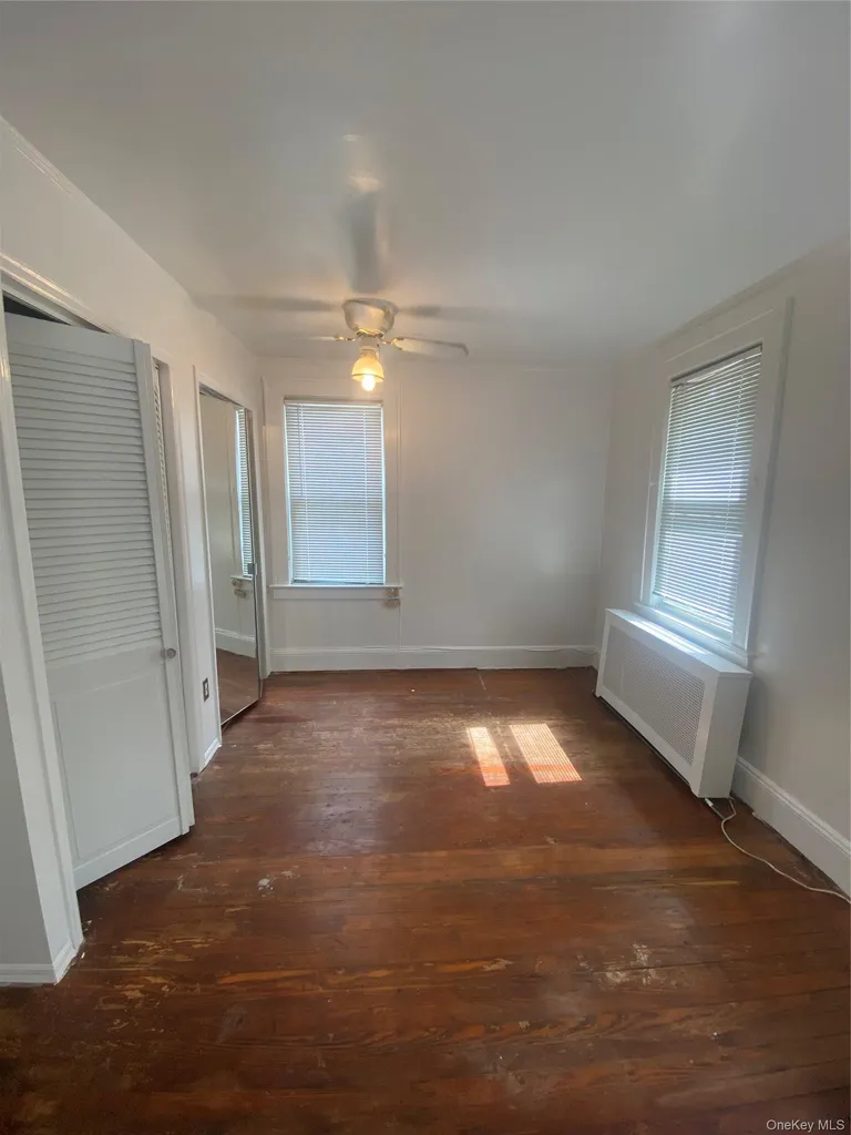 4342 Bruner Avenue Bronx NY 10466