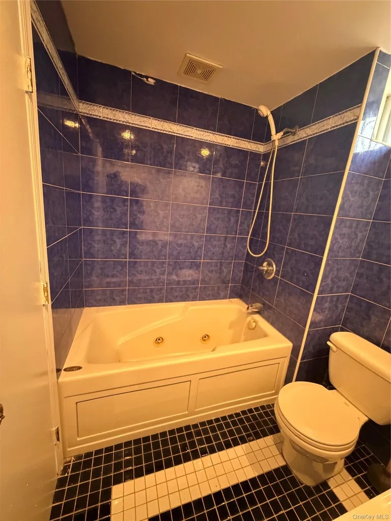 4342 Bruner Avenue Bronx NY 10466