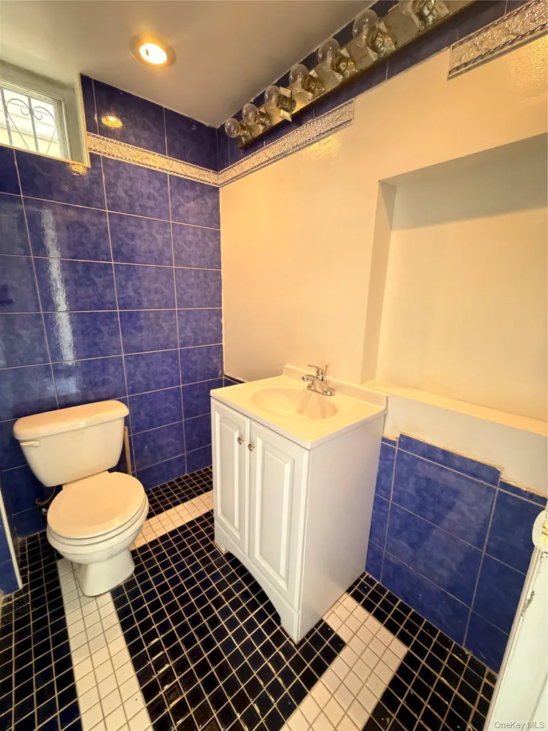 4342 Bruner Avenue Bronx NY 10466