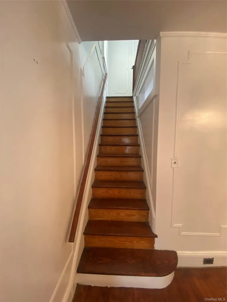 4342 Bruner Avenue Bronx NY 10466