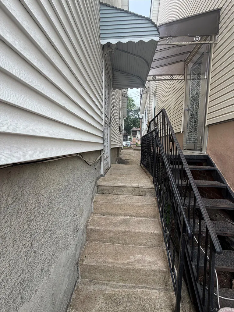 4342 Bruner Avenue Bronx NY 10466