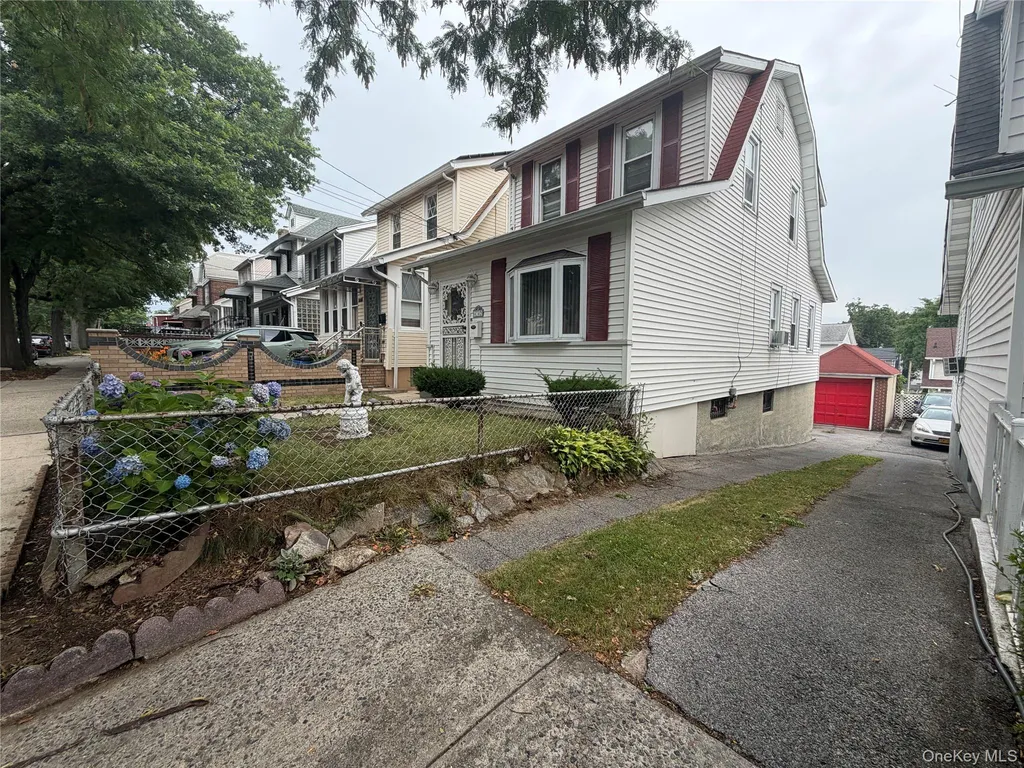 4342 Bruner Avenue Bronx NY 10466