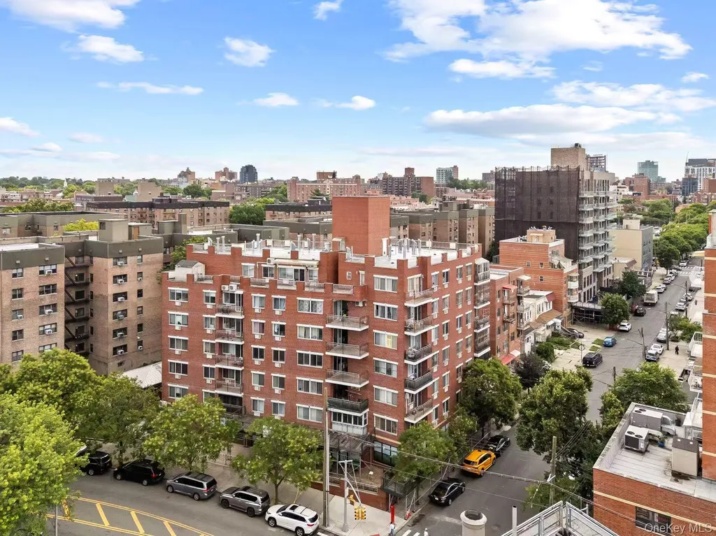 13708 31st Road Flushing NY 11354