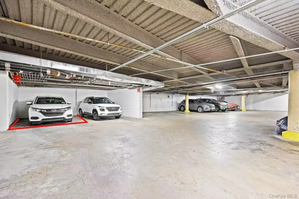 13708 31st Road Flushing NY 11354