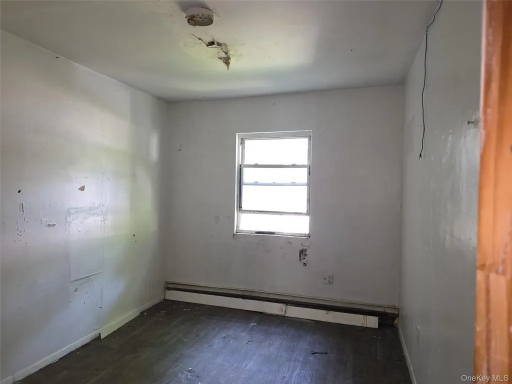 1105 Beach Channel Drive Far Rockaway NY 11691