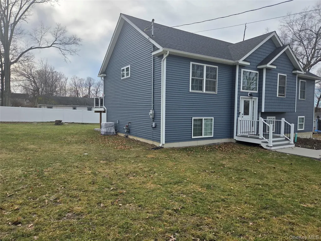 13 Avenue B Middletown NY 10940